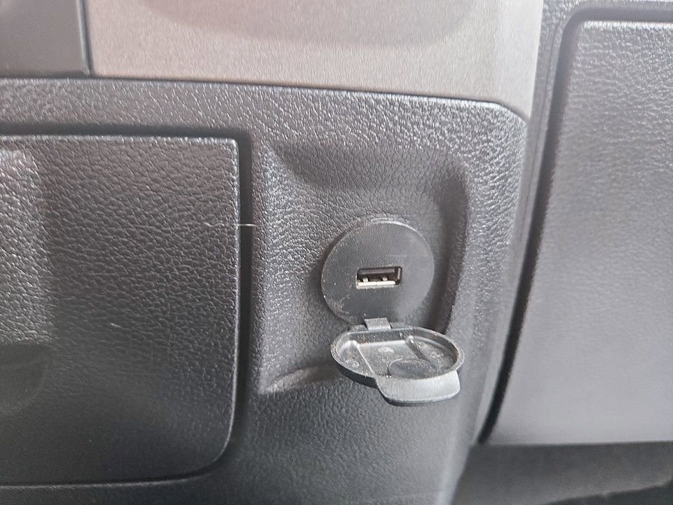 Used 2018 RAM 1500 Express w/ Express Value Package image 28