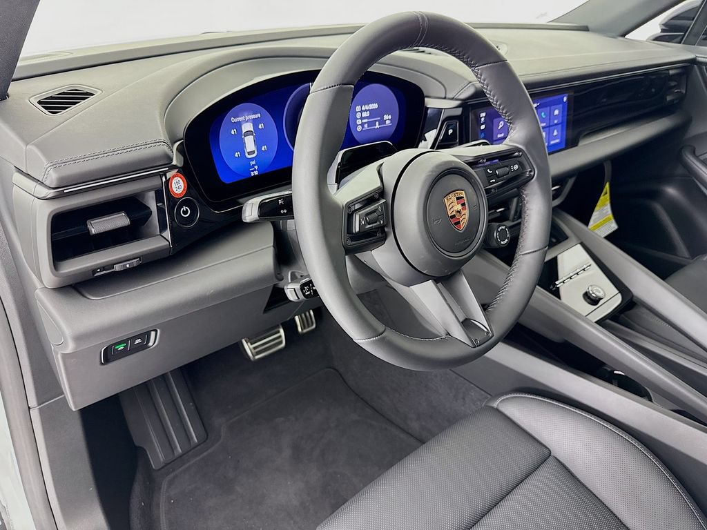 New 2026 Porsche Macan GTS Electric AWD/4WD image 4