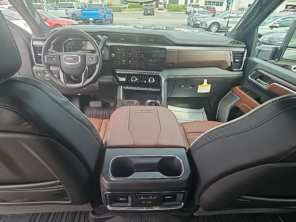 New 2026 GMC Sierra 2500 Denali Ultimate image 16