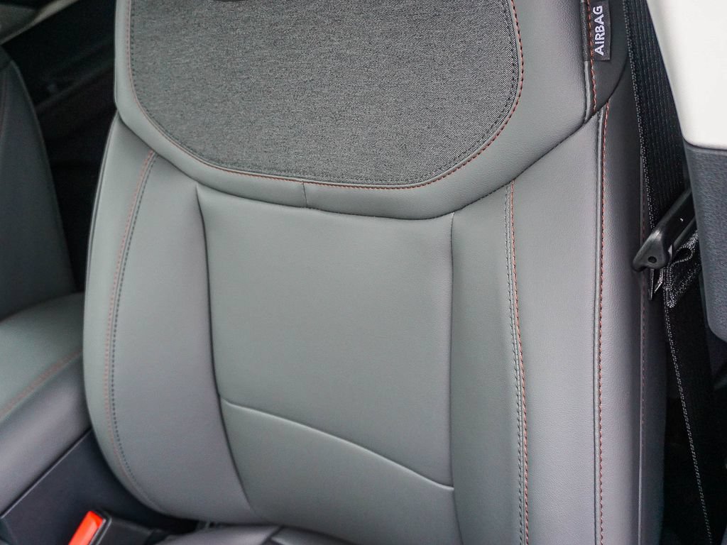 New 2026 Ford Explorer Active w/ Active Comfort Package RWD image 20
