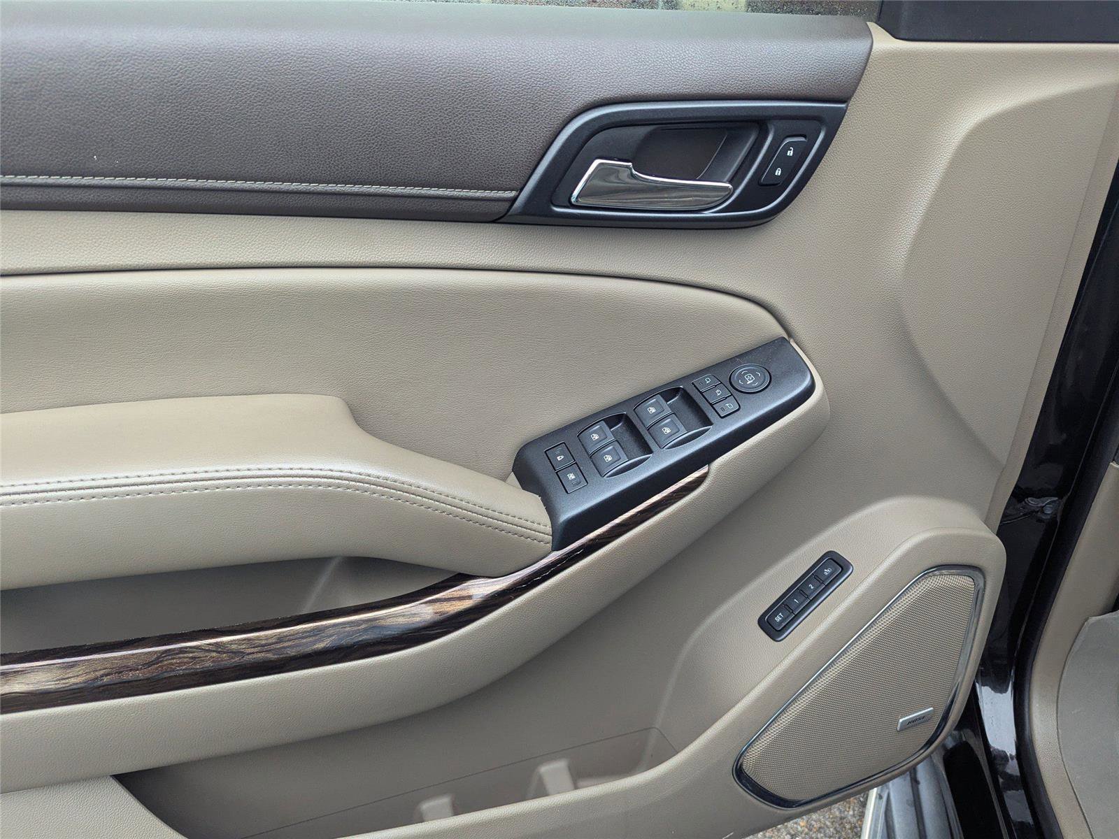 Used 2018 GMC Yukon SLT w/ Premium Edition image 20