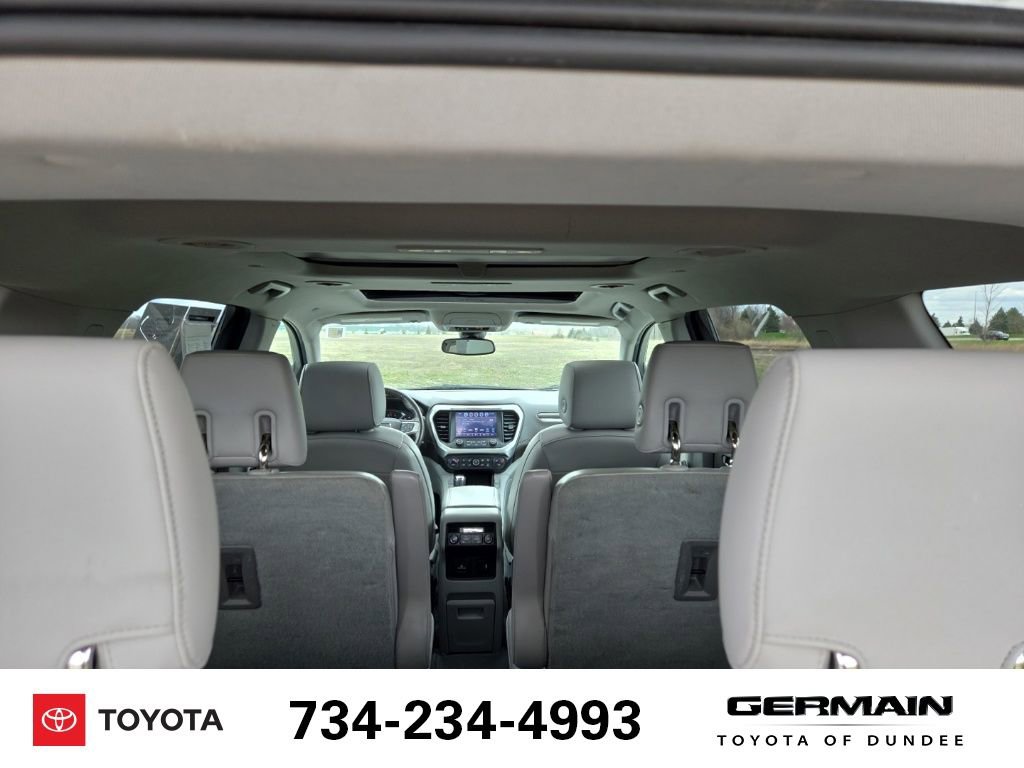 Used 2017 GMC Acadia SLT w/ LPO, Floor Liner Package image 22