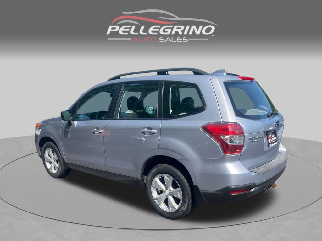 Used 2016 Subaru Forester 2.5i w/ Alloy Wheel Package AWD/4WD image 4