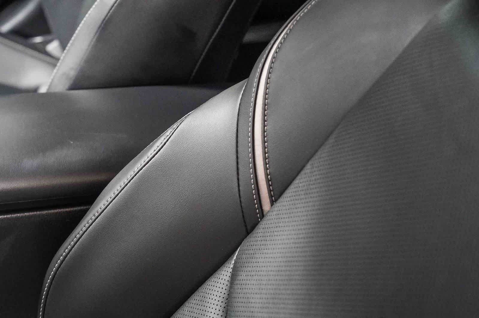 Certified 2026 Toyota Prius XLE FWD image 21