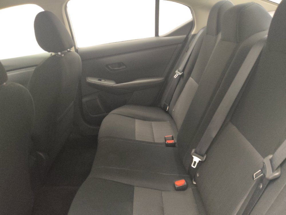 Used 2025 Nissan Sentra SV FWD image 18