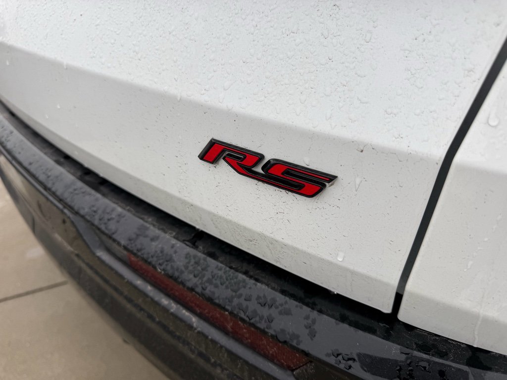 Used 2024 Chevrolet Traverse RS image 7