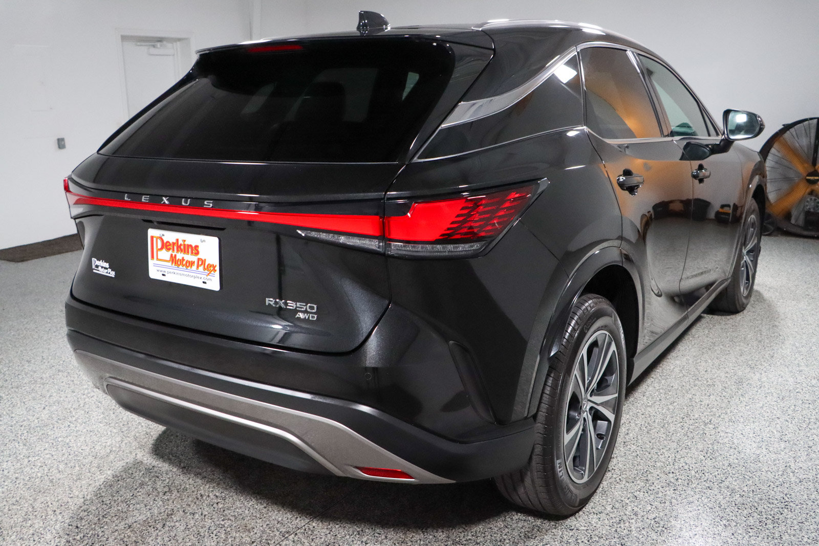 Used 2023 Lexus RX 350 Premium w/ Accessory Package (Z1) AWD/4WD image 7