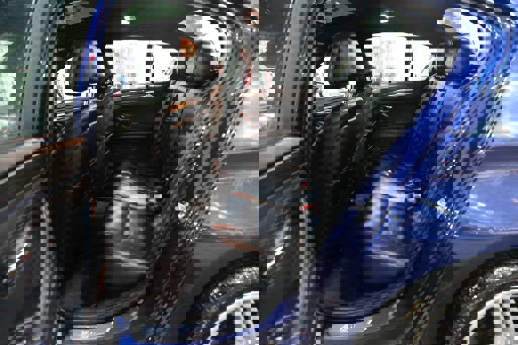 Used 2016 BMW 550i xDrive Sedan image 22