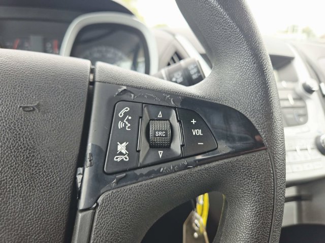 Used 2014 Chevrolet Equinox LS FWD image 17