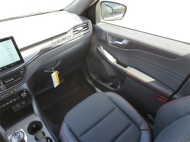 New 2025 Ford Escape ST-Line w/ Equipment Group 301A image 12