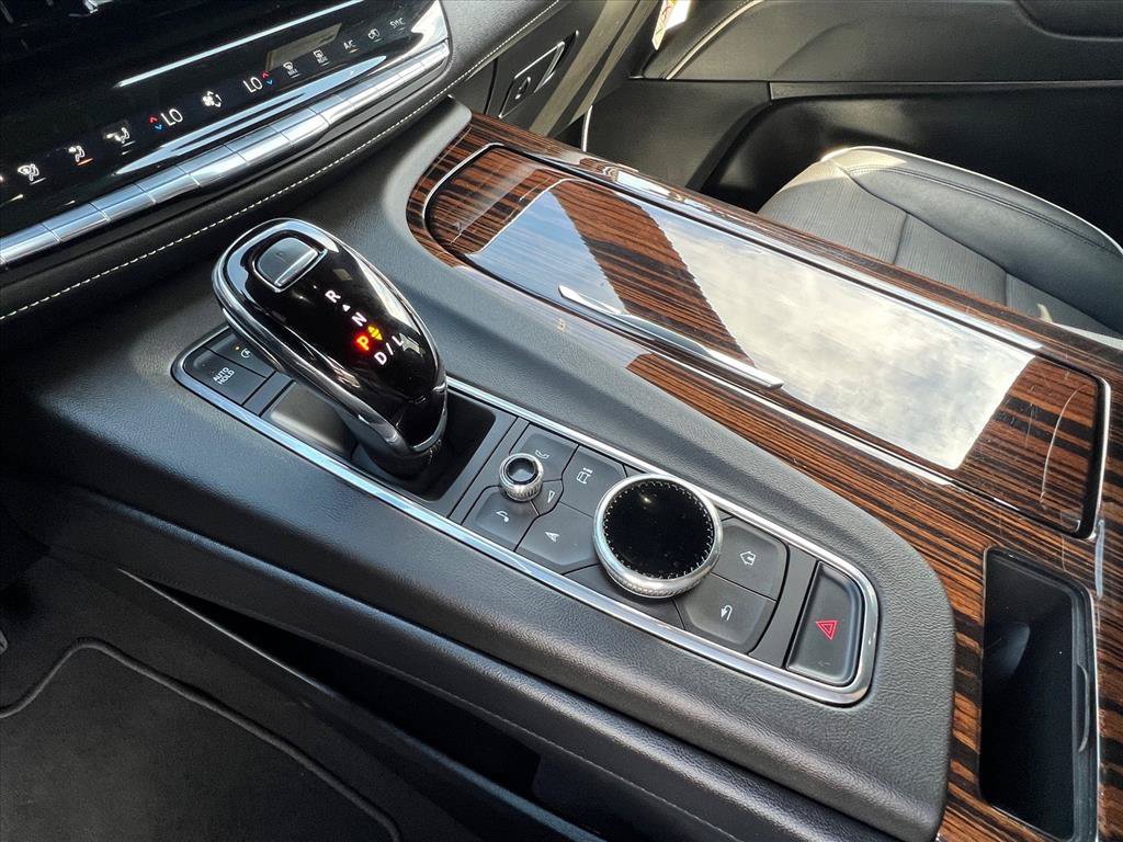 Used 2023 Cadillac Escalade ESV Premium Luxury AWD/4WD image 24