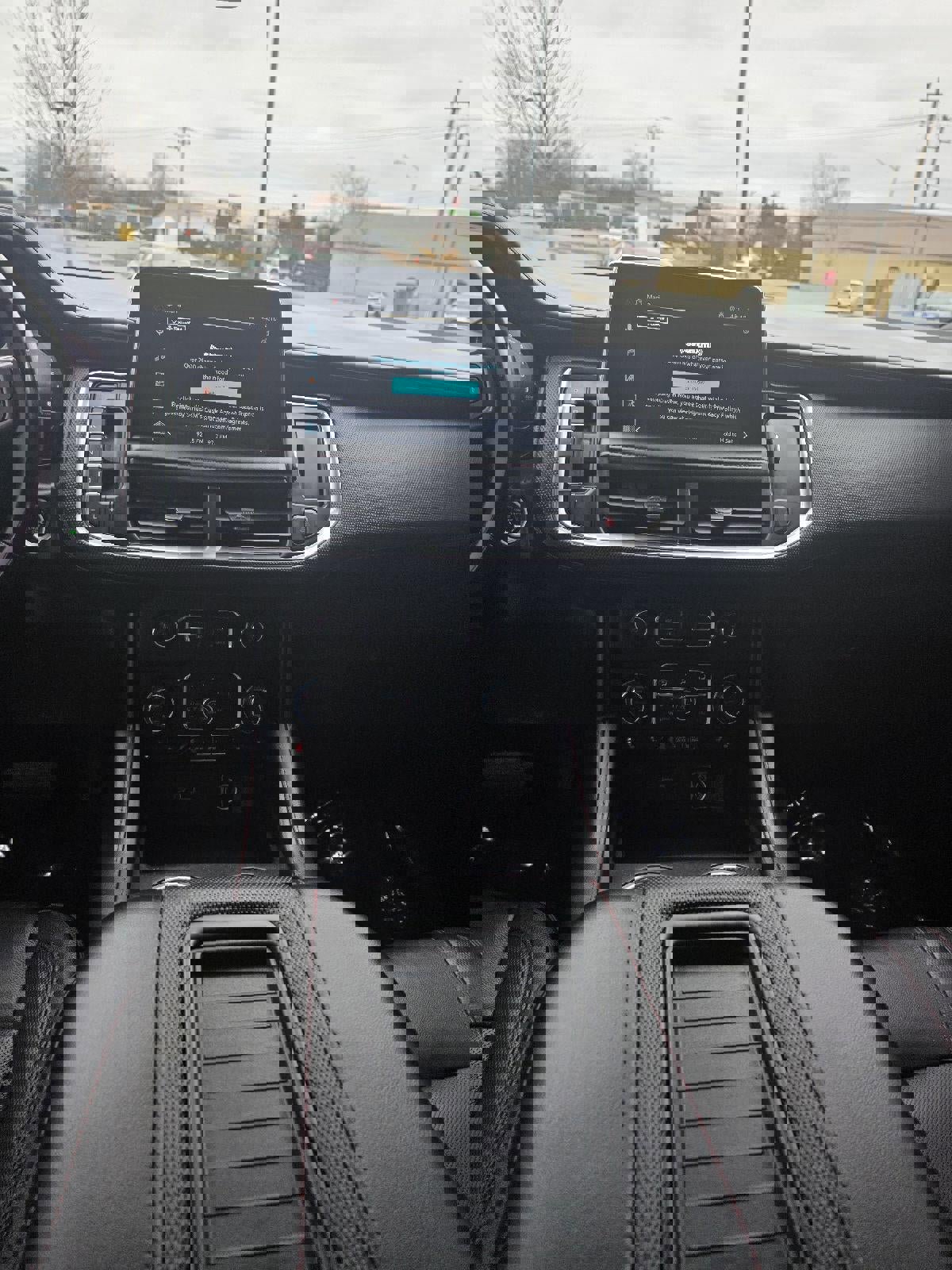 Used 2022 Chevrolet Tahoe RST image 18