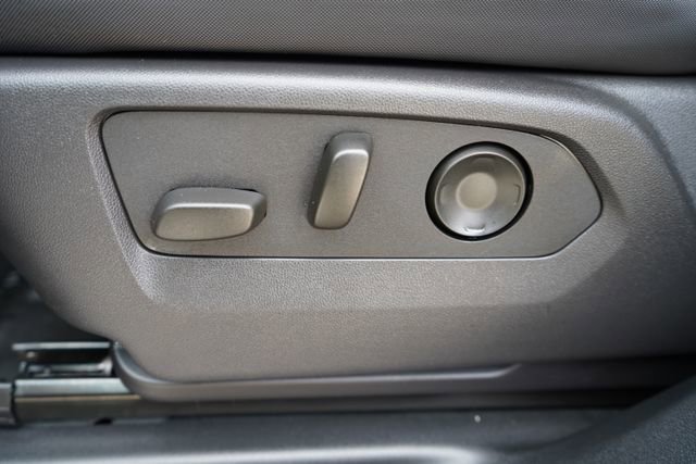 Used 2024 GMC Hummer EV 3X w/ LPO, Illumination Package image 15