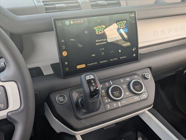 Used 2025 Land Rover Defender 110 S image 12