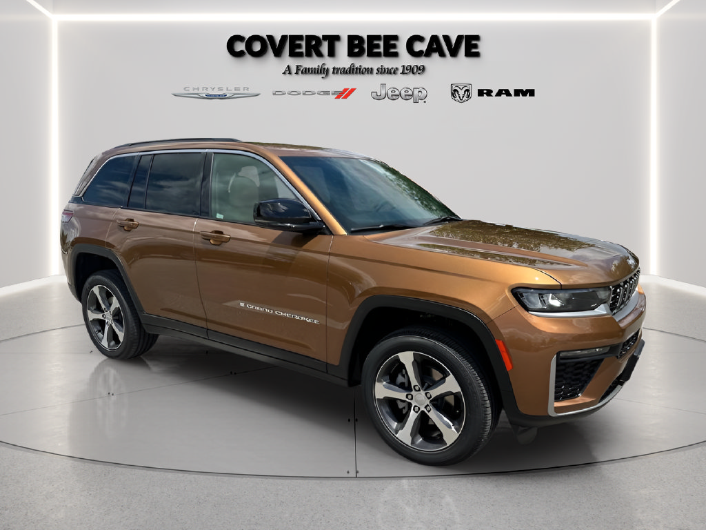 New 2026 Jeep Grand Cherokee Limited RWD 360° Tour