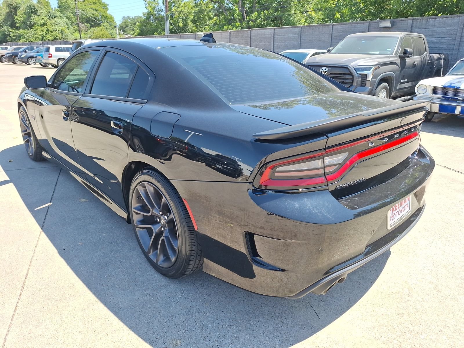 Used 2023 Dodge Charger Scat Pack w/ Harman/Kardon Audio Group RWD image 4