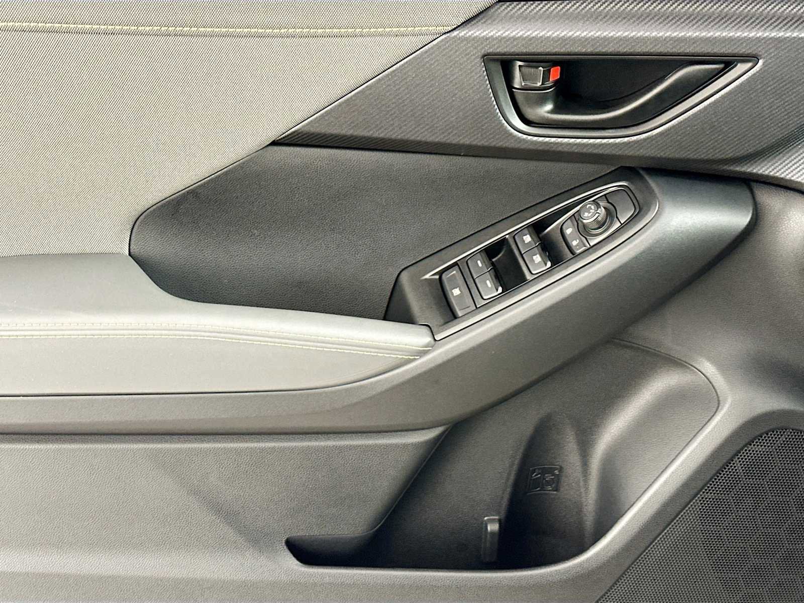 Certified 2025 Subaru Crosstrek 2.5i Sport w/ Crosstrek Mirror Package image 16