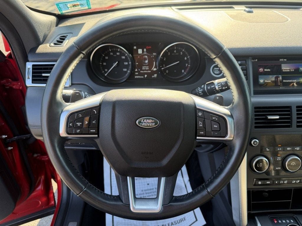 Used 2018 Land Rover Discovery Sport HSE Luxury AWD/4WD image 16