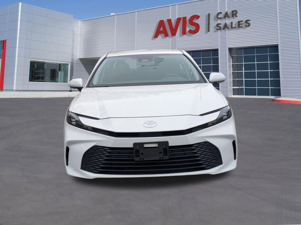 Used 2025 Toyota Camry LE FWD image 2
