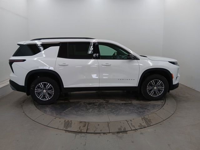 New 2026 Chevrolet Traverse LT w/ LPO, Floor Liner Package image 26