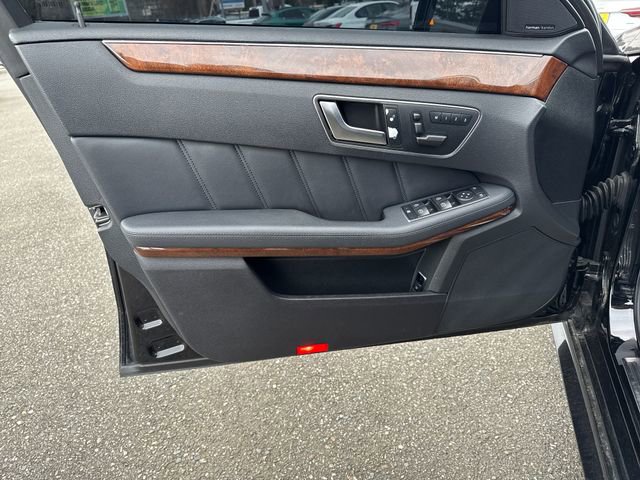 Used 2013 Mercedes-Benz E 350 4MATIC Wagon image 17