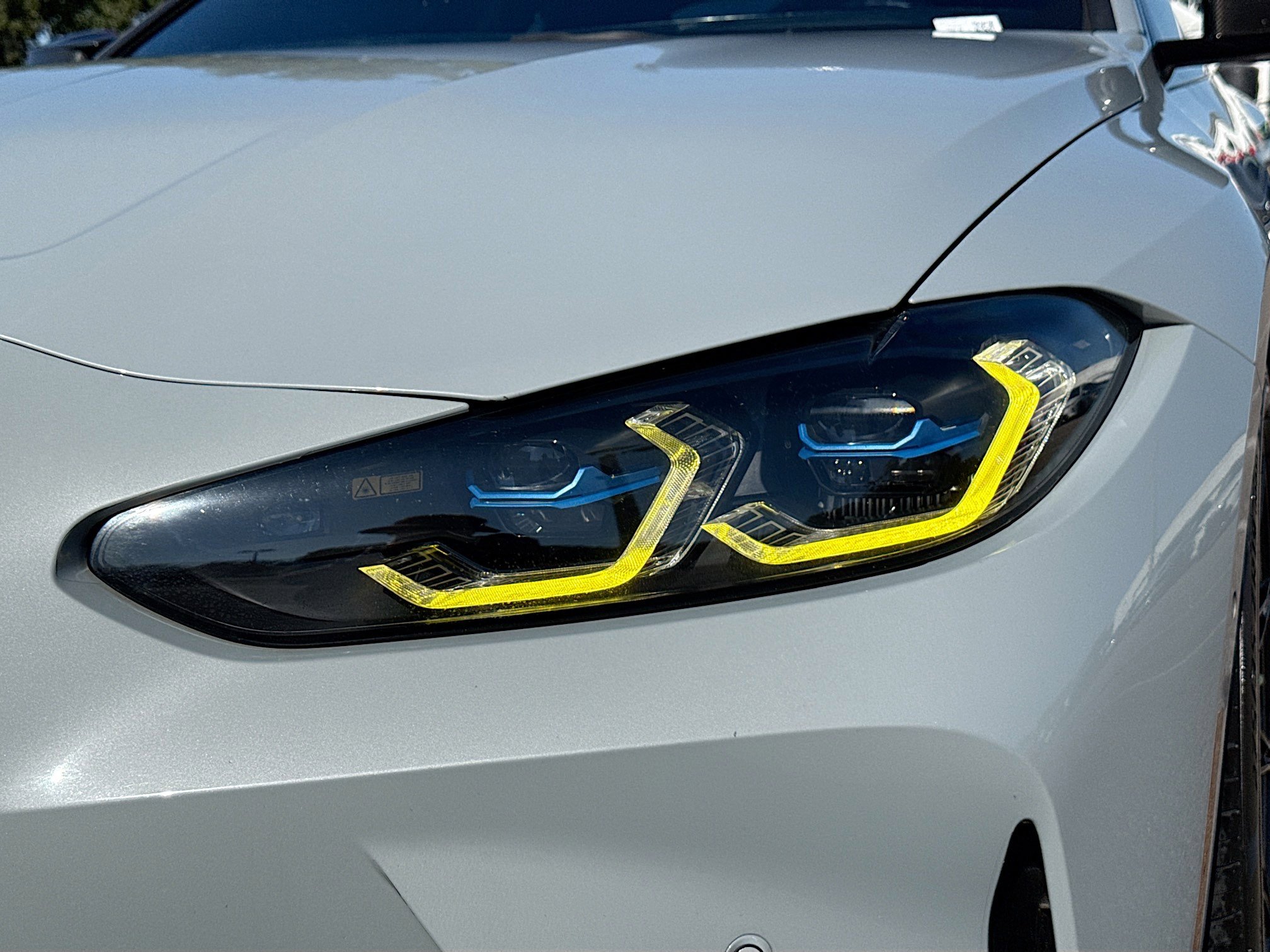 Used 2023 BMW M4 Competition w/ M Carbon Exterior Package image 9