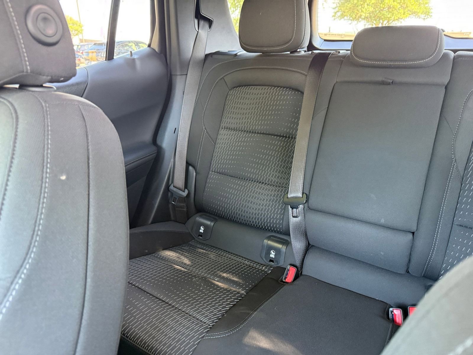 Used 2025 Chevrolet Equinox LT FWD image 40