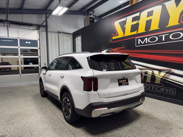 Used 2025 Kia Sorento S w/ Panoramic Sunroof Package FWD image 15
