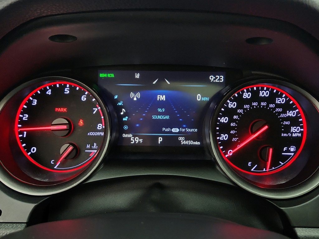 Used 2021 Toyota Camry XSE FWD image 14