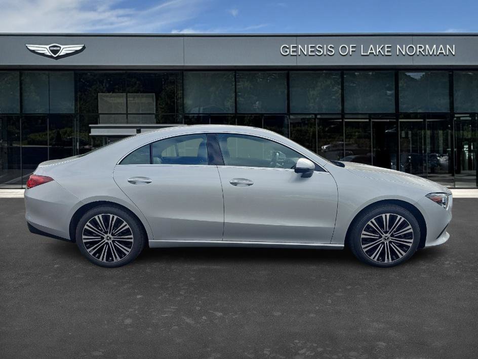 Used 2023 Mercedes-Benz CLA 250 4MATIC image 3