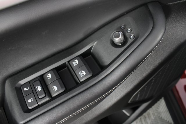 New 2025 Jeep Grand Cherokee L Limited w/ Black Appearance Package image 16