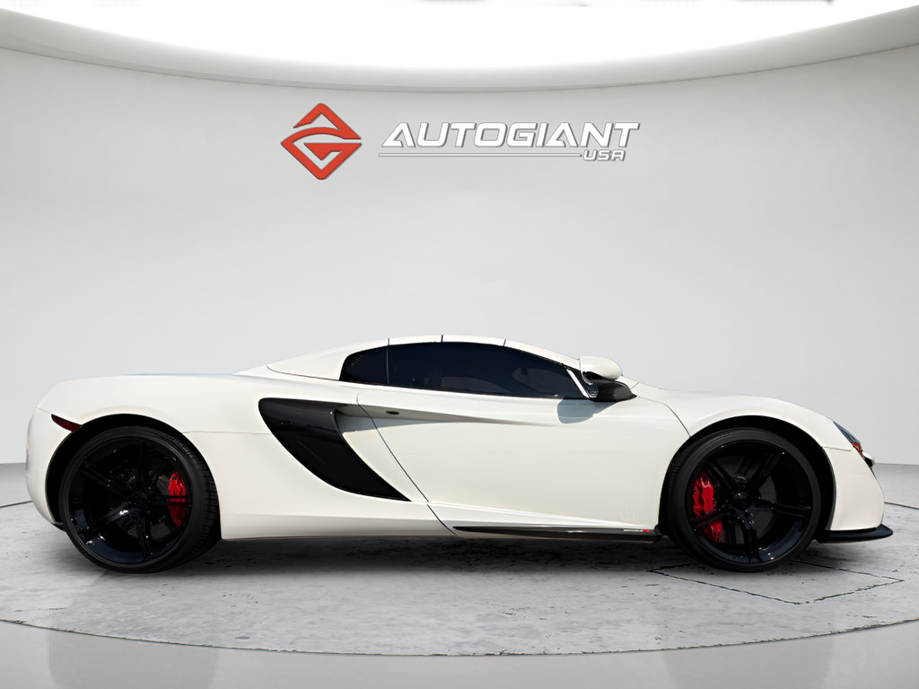 Used 2015 McLaren 650S Spider RWD image 9