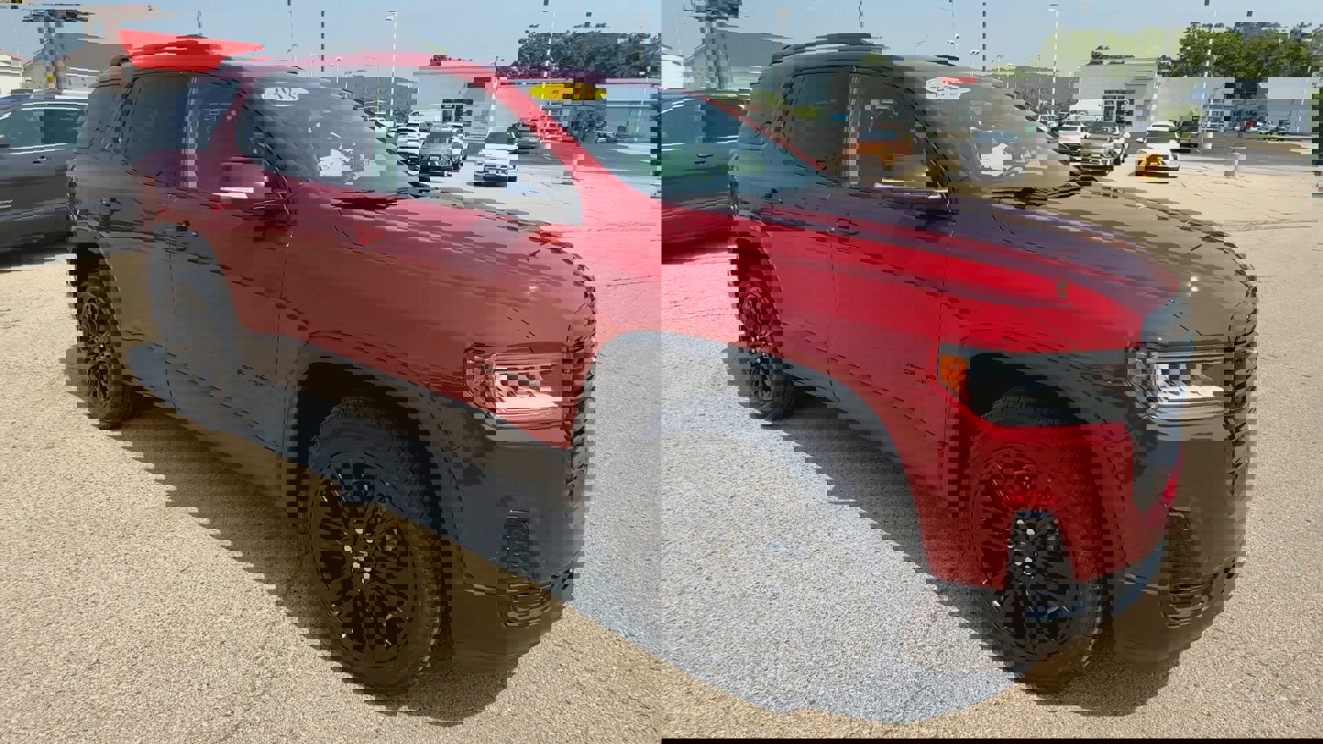 Used 2023 GMC Acadia SLE w/ Driver Convenience Package image 2