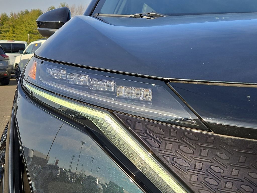 Certified 2024 Nissan Ariya AWD image 9