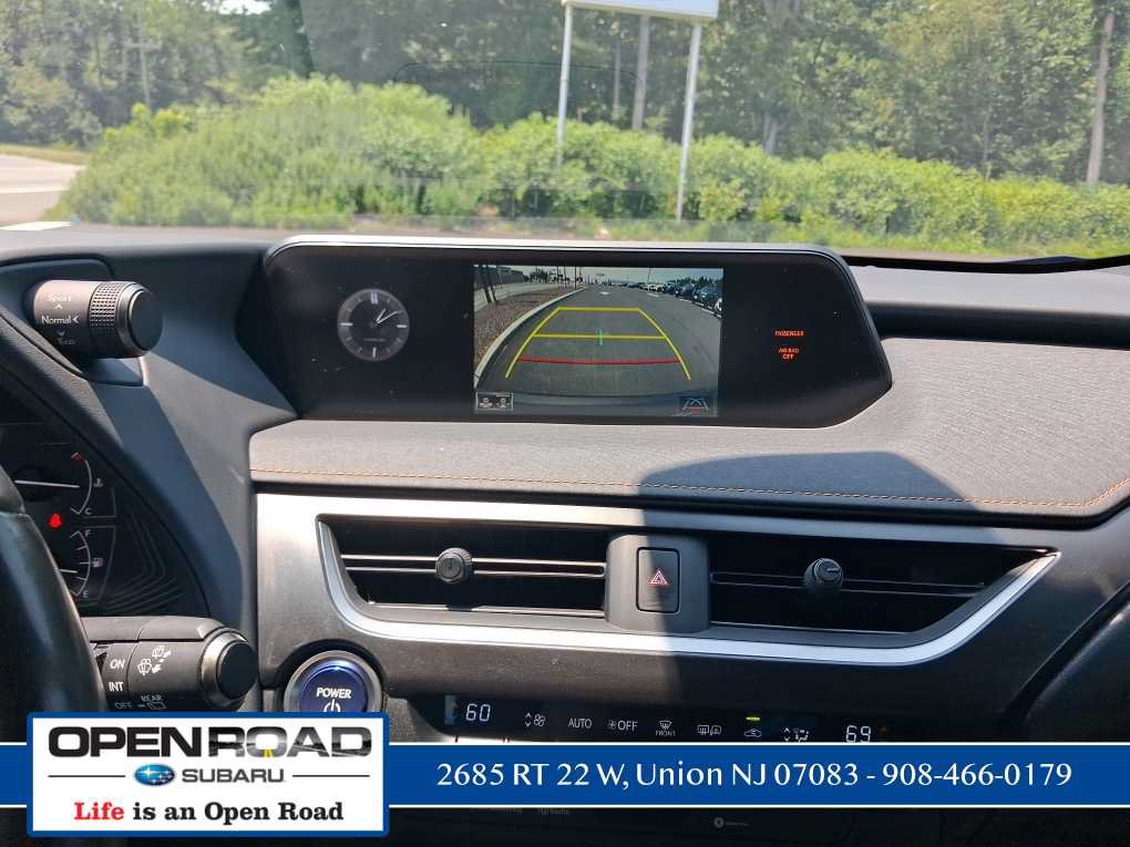 Used 2021 Lexus UX 250h w/ Premium Package AWD/4WD image 28