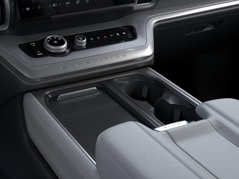 New 2026 Ford Expedition Max Active RWD image 16
