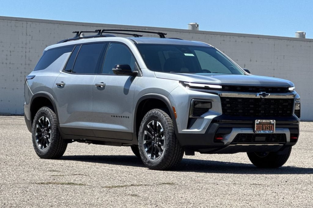 New 2026 Chevrolet Traverse Z71 w/ Enhanced Driving Package AWD/4WD image 2