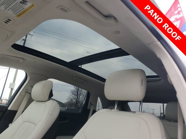 Used 2023 Lincoln Nautilus Black Label w/ Class II Trailer Tow Package image 14