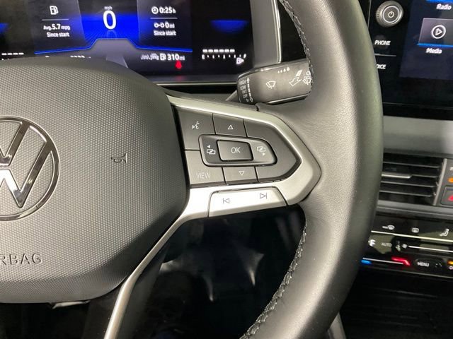 Used 2025 Volkswagen Jetta SE image 24