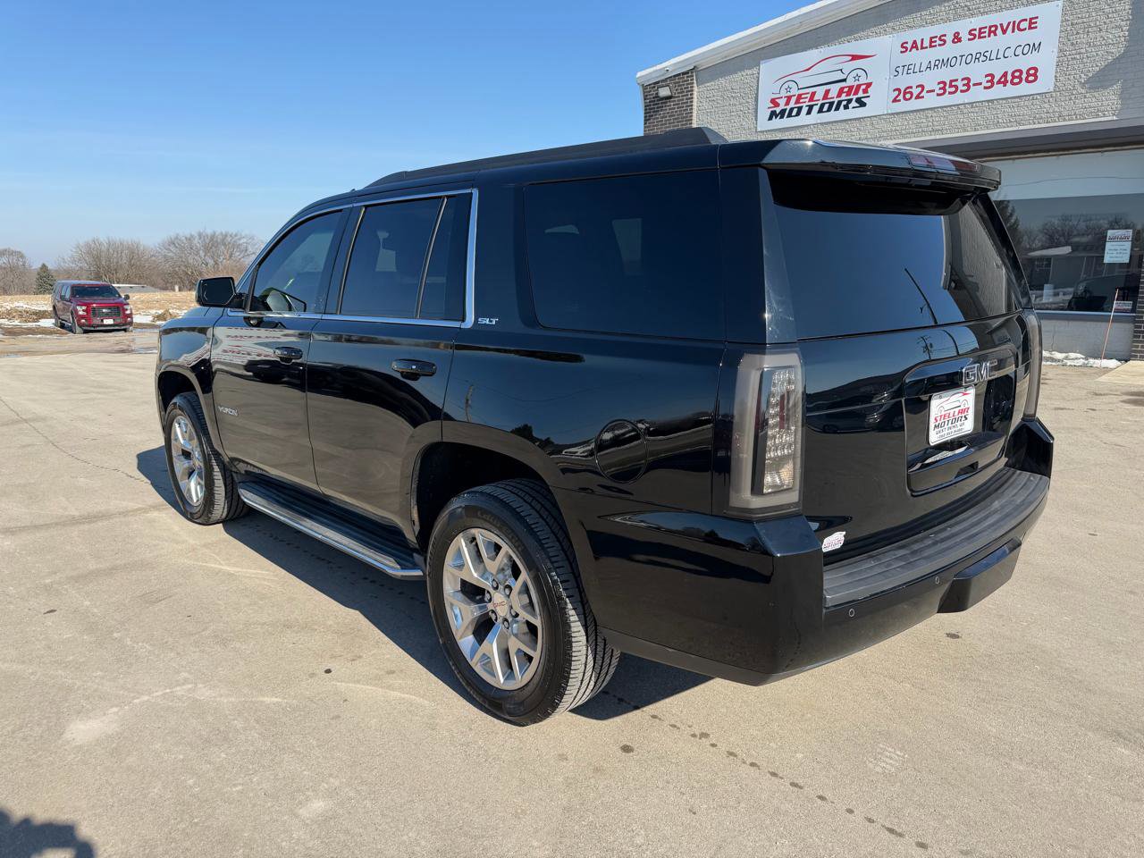 Used 2015 GMC Yukon SLT w/ Open Road Package AWD/4WD image 5