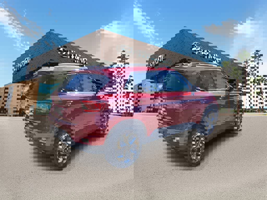 Used 2024 Hyundai Venue SEL image 3