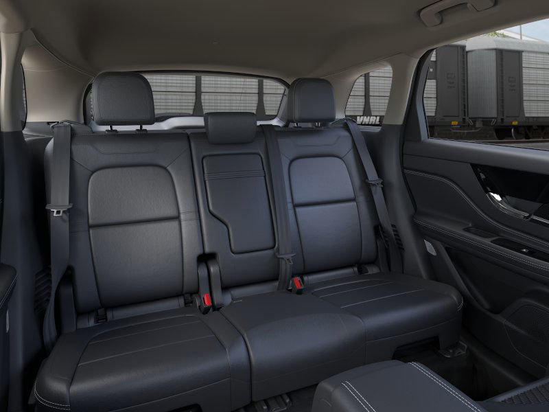 New 2026 Lincoln Corsair Premiere w/ Rear Removable Package Tray image 11