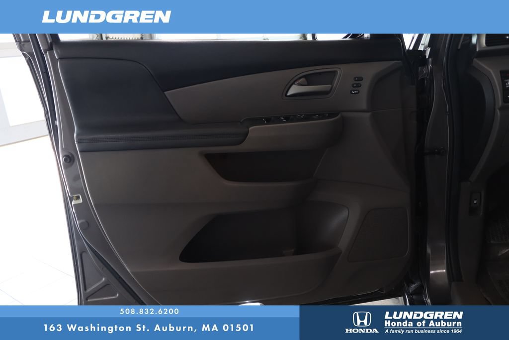 Used 2012 Honda Odyssey Touring image 9