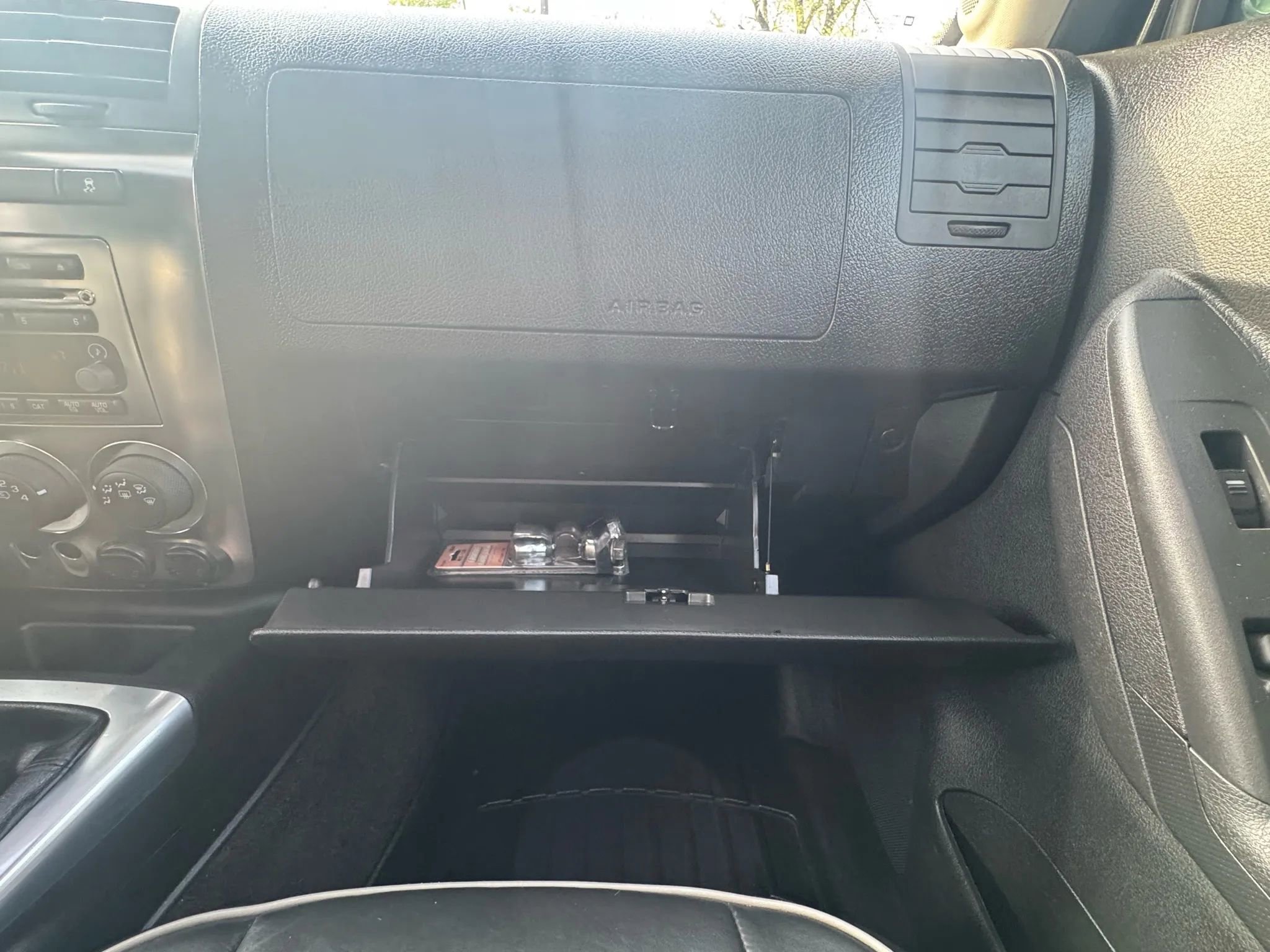 Used 2009 HUMMER H3 Luxury image 37