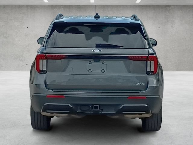 Used 2025 Ford Explorer ST-Line w/ ST-Line Street Pack AWD/4WD image 15