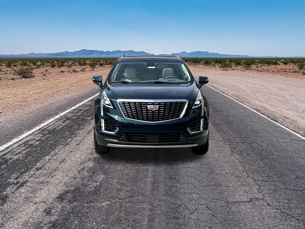 New 2026 Cadillac XT5 Premium Luxury w/ Driver Assist Package image 2