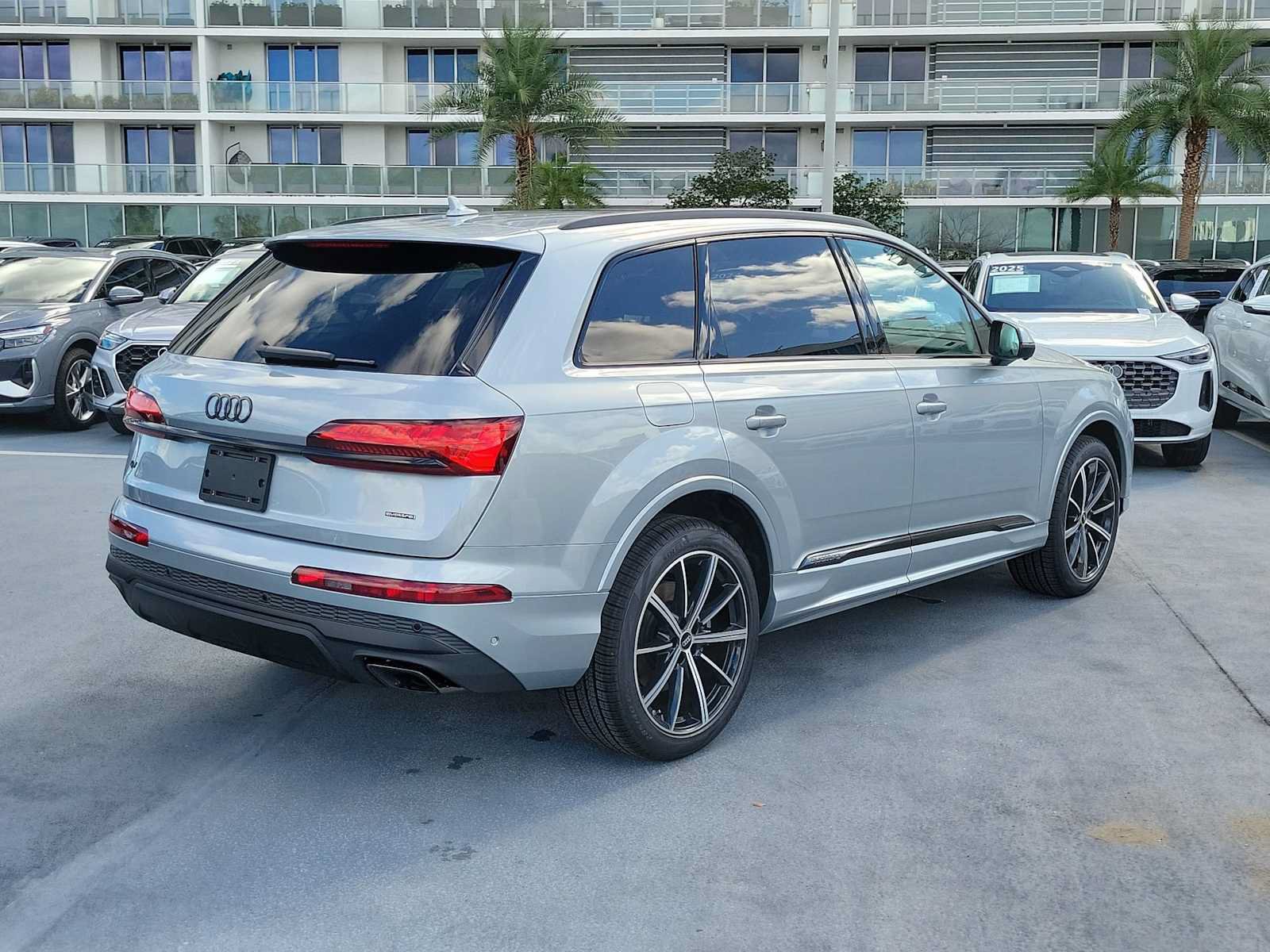 New 2026 Audi Q7 2.0T Premium Plus AWD/4WD image 6