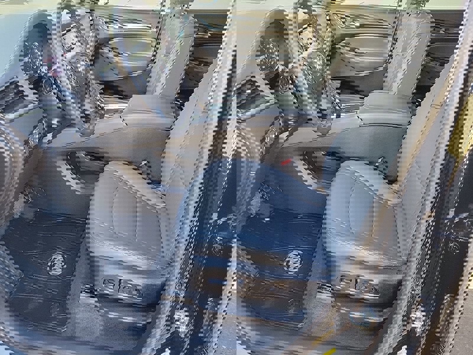 Used 2021 Buick Enclave Premium w/ Sun and Sites Package image 21