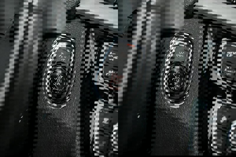 Used 2018 BMW 320i xDrive Sedan image 27