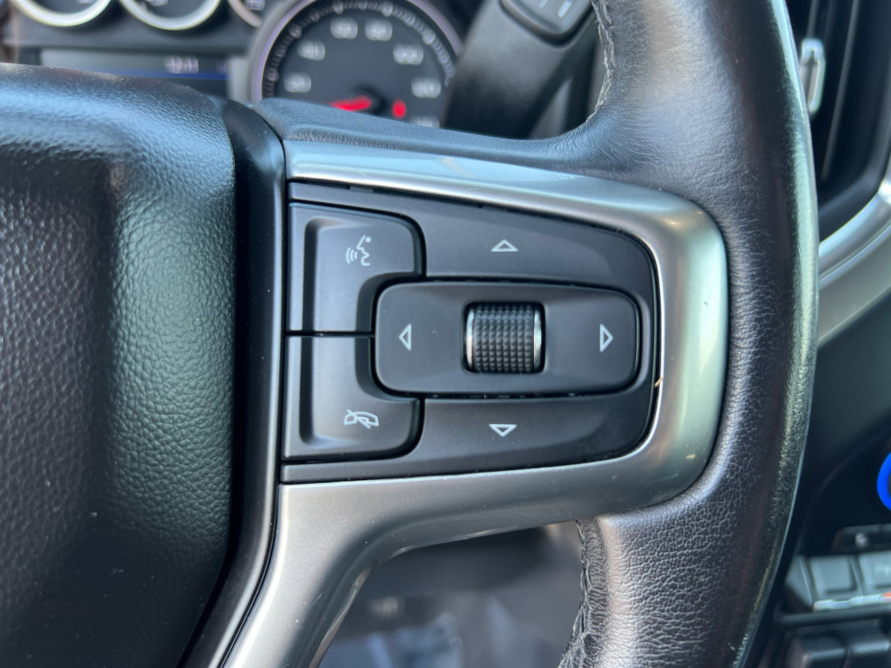 Used 2020 Chevrolet Silverado 1500 LTZ w/ LTZ Texas Edition image 51